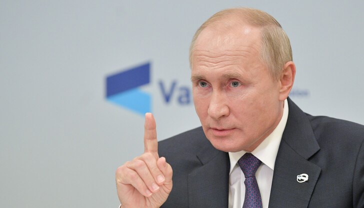 „Оказва се по-лошо от отдела за агитация и пропаганда на ЦК на Комунистическата партия на Съветския съюз“, каза президентът на Руската федерация „Оказва се по-лошо от отдела за агитация и пропаганда на ЦК на Комунистическата партия на Съветския съюз“, каза президентът на Руската федерация