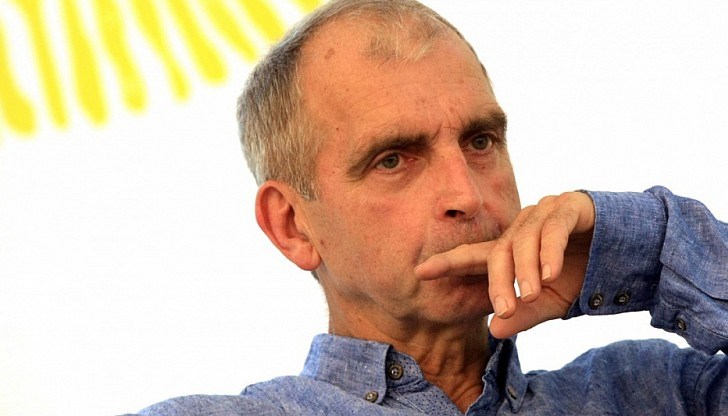 Да се крият собственици на милиони зад някакви адвокати и после да пристигат като анонимни чуждестранни инвеститори със спечелени бог знае как капитали - това е престъпление Да се крият собственици на милиони зад някакви адвокати и после да пристигат като анонимни чуждестранни инвеститори със спечелени бог знае как капитали - това е престъпление