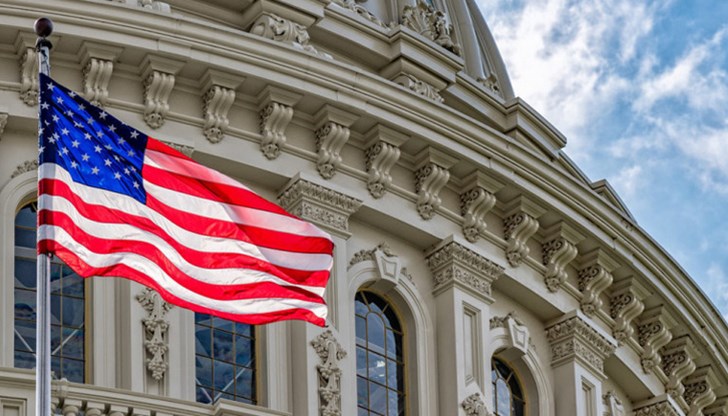 Предложението беше направено от ръководителите на комисиите на Сената по външната политика и разузнаването Предложението беше направено от ръководителите на комисиите на Сената по външната политика и разузнаването