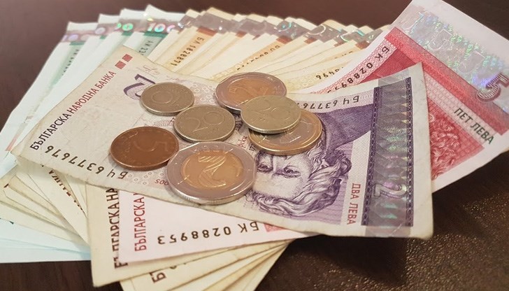 Около 17 000 са хората с минимално обезщетение