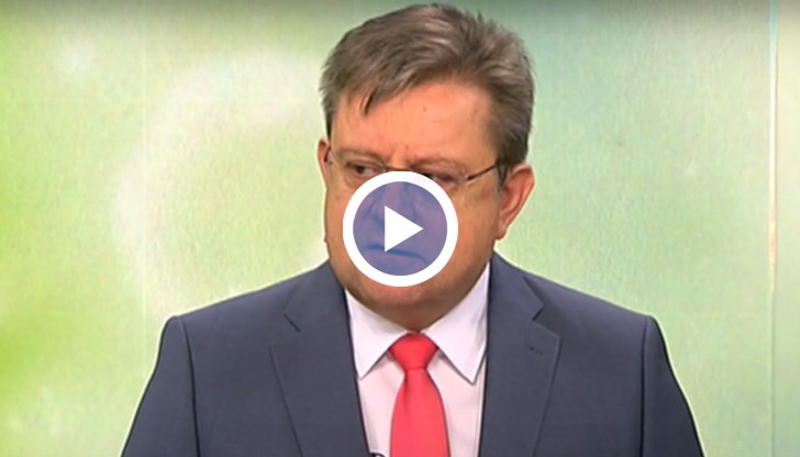 Трябва отново да призовем хората да се ваксинират, заяви д-р Атанасов