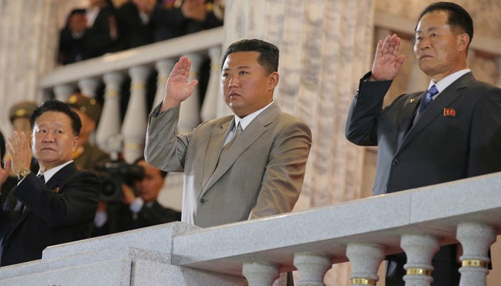 Казусът с драстичното отслабване на лидера на Северна Корея предизвика вълна от коментари