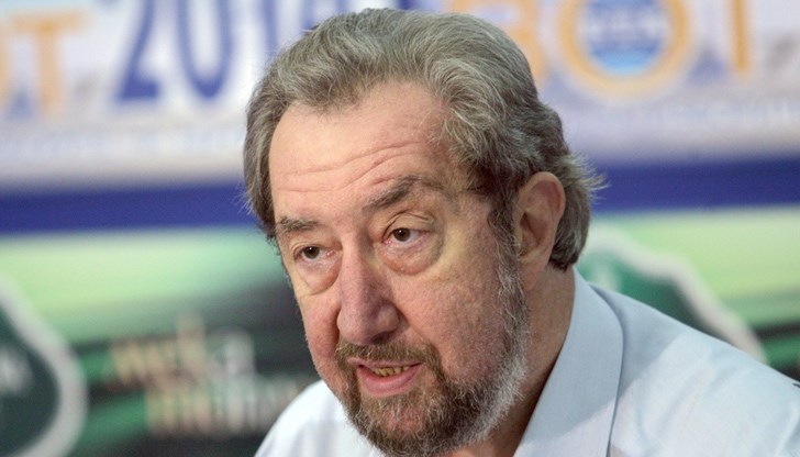 "Мисля, че всички се убедиха, че това да си първи, не значи да си победител, коментира Юлий Павлов от Центъра за анализи и маркетинг