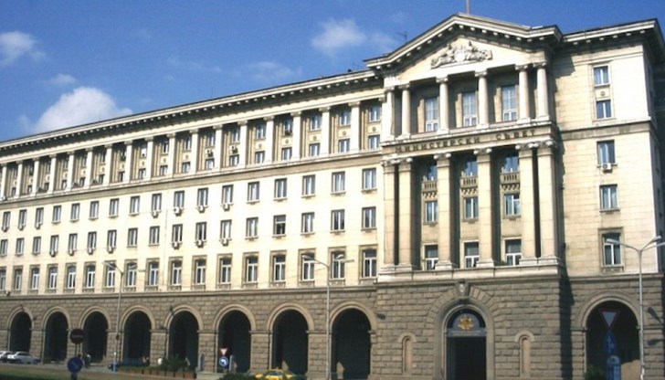 Александър Пулев е назначен за министър на транспорта, информационните технологии и съобщенията Александър Пулев е назначен за министър на транспорта, информационните технологии и съобщенията