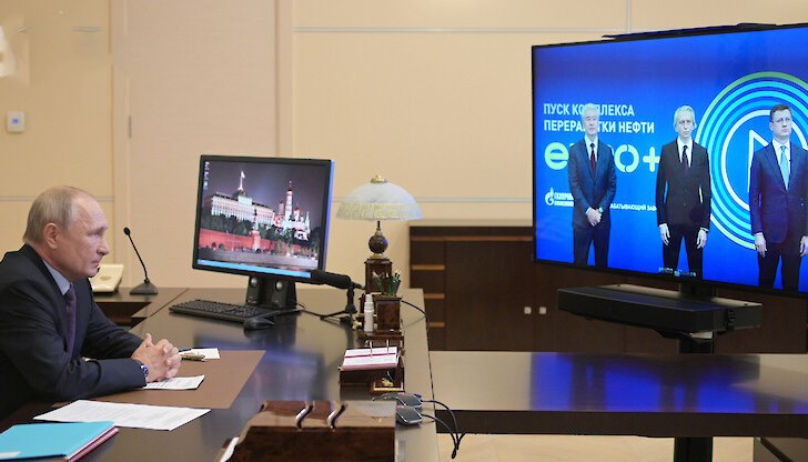 Европейски депутати и директорът на украинската държавна енергийна компания "Нафтогаз" подчертаха, че "Газпром" целенасочено задържа количества газ, за да задълбочи кризата в Европа Европейски депутати и директорът на украинската държавна енергийна компания "Нафтогаз" подчертаха, че "Газпром" целенасочено задържа количества газ, за да задълбочи кризата в Европа