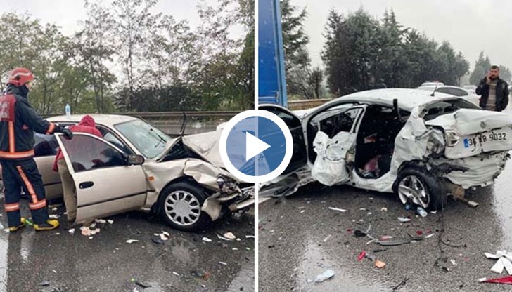 Седемнадесет души са ранени