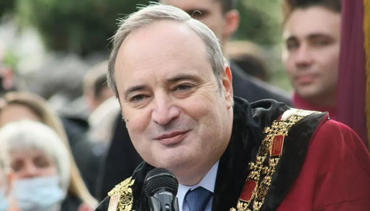 Анастас Герджиков: Гражданската позиция не е непременно излизане на улицата Анастас Герджиков: Гражданската позиция не е непременно излизане на улицата