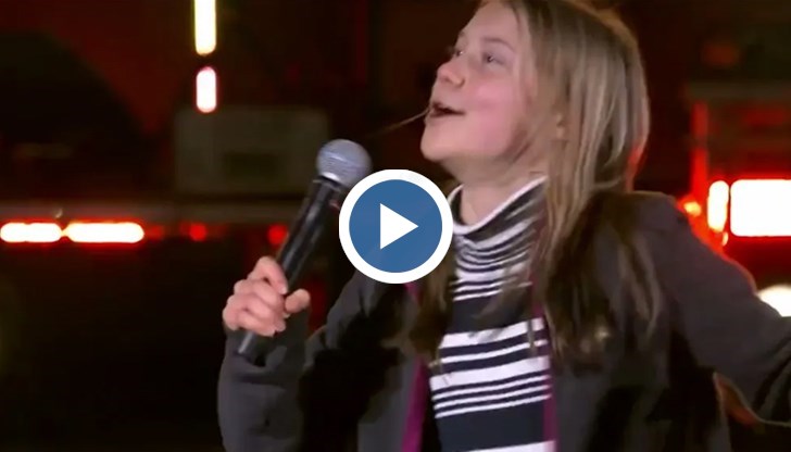 "Ние сме просто тийнейджъри, които се забавляват заедно, а не само ядосаните деца, каквито ни показват в медиите", коментира активистката