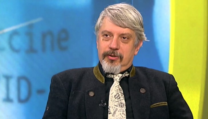 Реалната цифра на заболелите всъщност е около 5100 души, смята математикът Реалната цифра на заболелите всъщност е около 5100 души, смята математикът