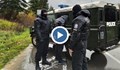 МВР показа зрелищен арест на двама бандити с наркотици, оръжия и боеприпаси