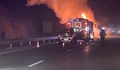 Очевидци публикуваха снимки на горящия автобус на АМ "Струма"