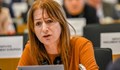 Евродепутатът Клеър Дейли: Имам доклад, който показва огромни нарушения