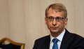 Образователният министър ще отговаря на въпроси във фейсбук тази сутрин