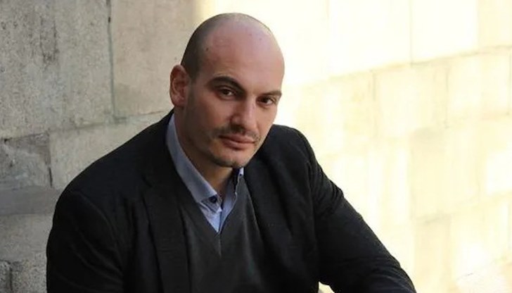 Ердоган е стожер на българската мафия! На него не му пука за турското малцинство у нас, само го използва!