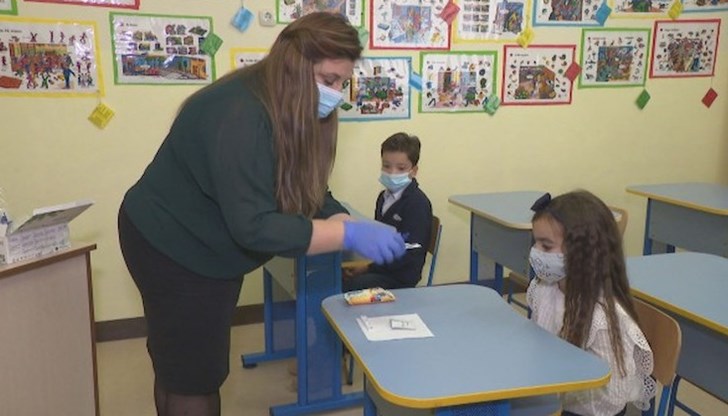 От ведомството публикуваха и насоки за обучение условията на извънредна епидемична обстановка От ведомството публикуваха и насоки за обучение условията на извънредна епидемична обстановка