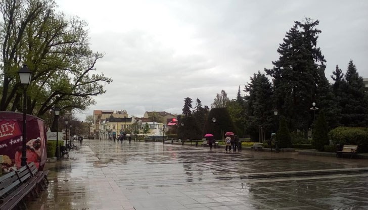 Днес във Велико Търново и Варна максималната температура бе 19°