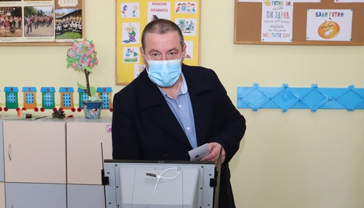 Гласувах за успеха на България! Вярвам, че възраждането на държавността е напълно постижимо