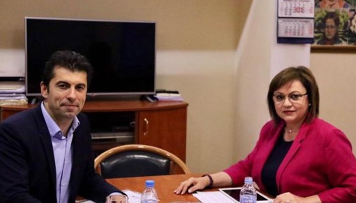 Няма го Христо Иванов, който да каже, че иска да одобрява всяка длъжност; Мая Манолова – да посъветва да го залъжат. Липсва Тошко Йорданов, за да ги "накове" пред медиите