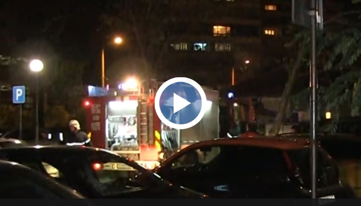 Сигнал за пожар в бл.“Скопие“ в Русе вдигна на крак пожарна, полиция и Спешна помощ