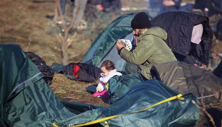 Отношението към бежанците на полско-беларуската граница показва ясно до каква степен се е ожесточила политиката на ЕС