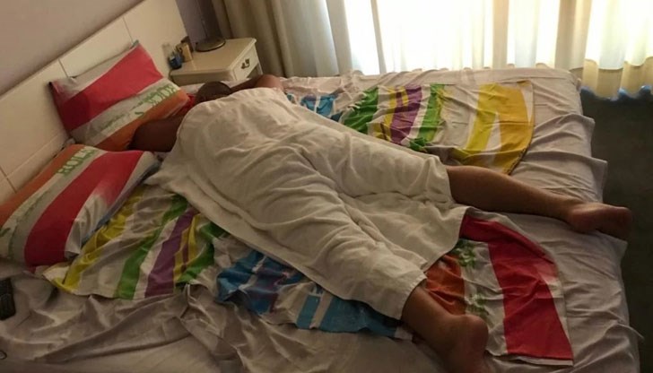 Невероятно. Страшно. Гротескно. Никой враг, върлувал из земите ни, не е подлагал българите на такова унижение и безчестие