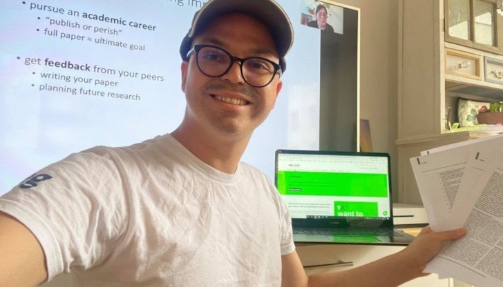 Д-р Радислав Наков е определян за една от бъдещите надежди в хепатогастроентеролгоята Д-р Радислав Наков е определян за една от бъдещите надежди в хепатогастроентеролгоята