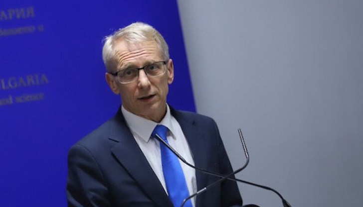 5 са положителните проби за Ковид-19 в първия ден на задължителното тестване в училищата