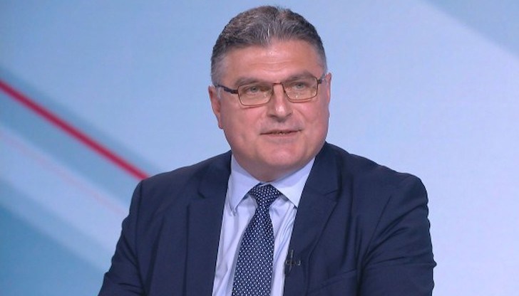 По думите му границата с Турция има компрометирани участъци, които трябва да бъдат възстановени