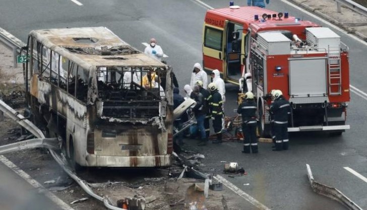 "Страданието няма националност, религия и цвят на кожата", сподели Слави Трифонов "Страданието няма националност, религия и цвят на кожата", сподели Слави Трифонов