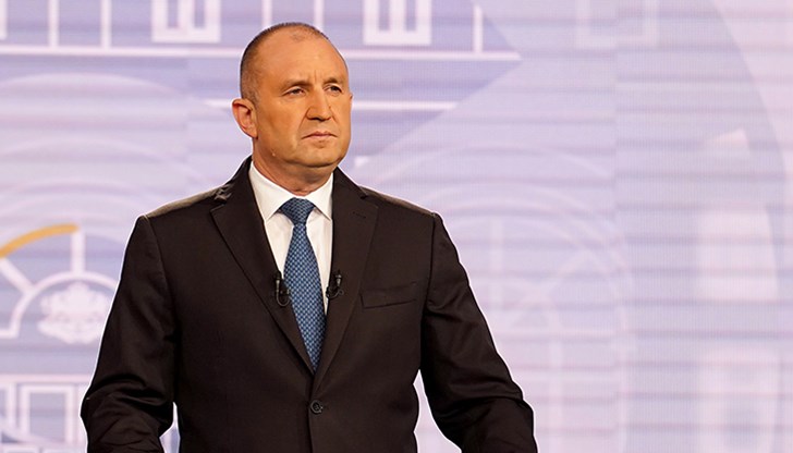 Радев печели подкрепата на 65.7% от гласувалите