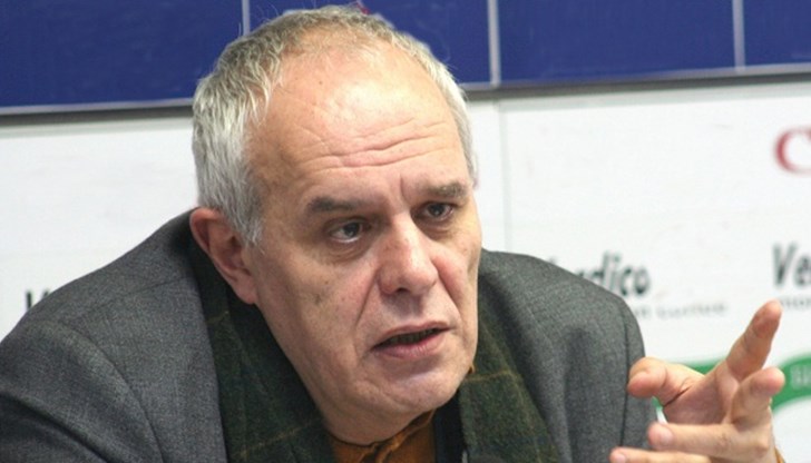 Това е партията на българските турци, а там трябва много специално отношение Това е партията на българските турци, а там трябва много специално отношение