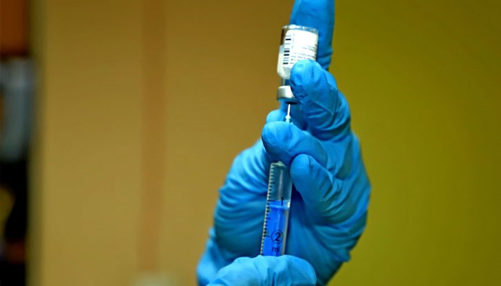 Хората, за които са минали шест месеца от ваксинацията, няма да могат да ползват националния ваксинационен пропуск "Сейфпас"