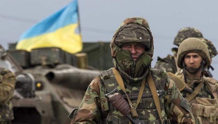 Русия отрича да заплашва когото и да било и заявява, че може да разполага войски на своя територия където и когато си пожела