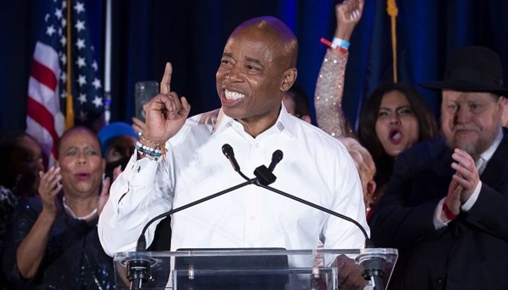 Адамс заяви в социалните мрежи намерение да превърне Ню Йорк в център на криптовалутната индустрия