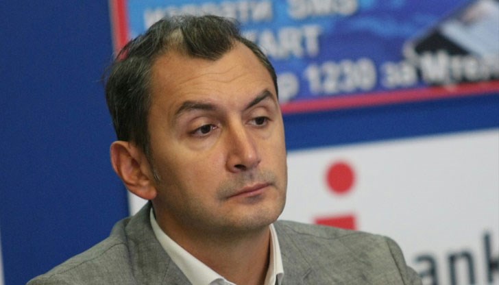 Идва пета вълна на коронавируса, смята експертът от Офиса на СЗО у нас