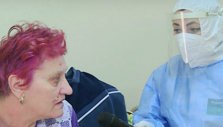 Репортери не могат да зададат въпросите си от напиращи сълзи