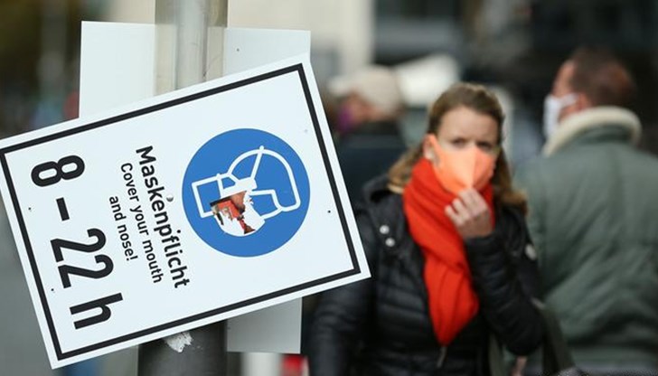 "В момента сме под тиранията на неваксинираните": рекордни числа в Германия