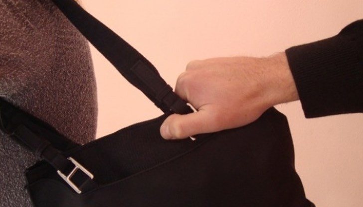 Съдът уважи искането за съкратено съдебно следствие. В този случай, според Наказателно-процесуалния кодекс, съдът е задължен да намали размера на наказанието „лишаване от свобода“ с една трета