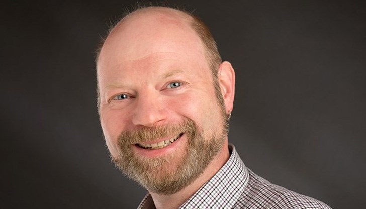 Имунитетът се подпомага с витамини D3 и К2, и избягване на "удобна" храна", заяви д-р Инго Фрике Имунитетът се подпомага с витамини D3 и К2, и избягване на "удобна" храна", заяви д-р Инго Фрике