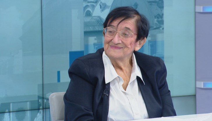 Ако успеем да свием сивата икономика, тогава ще има пари за всичко, заяви икономистът