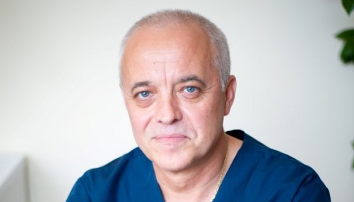 Моят апел към жените е да посещават специалистите в тази област, дори и сега в условията на грипна епидемия, казва онкохирургът Моят апел към жените е да посещават специалистите в тази област, дори и сега в условията на грипна епидемия, казва онкохирургът