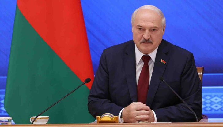 Ние отопляваме Европа, те пък отгоре на това ни заплашват, че ще затворят границата, възмущава се президентът на Беларус