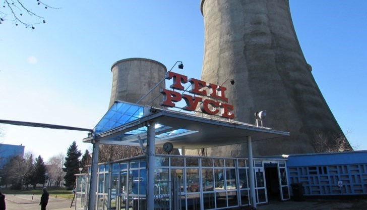 Причината е пробив на разпределителен топлопровод Причината е пробив на разпределителен топлопровод