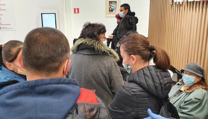 В следващите дни се очаква желаещите за получаване на тест за антитела да се увеличават В следващите дни се очаква желаещите за получаване на тест за антитела да се увеличават