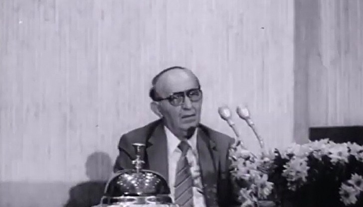 Тодор Живков от Ноемврийския пленум на ЦК на БКП