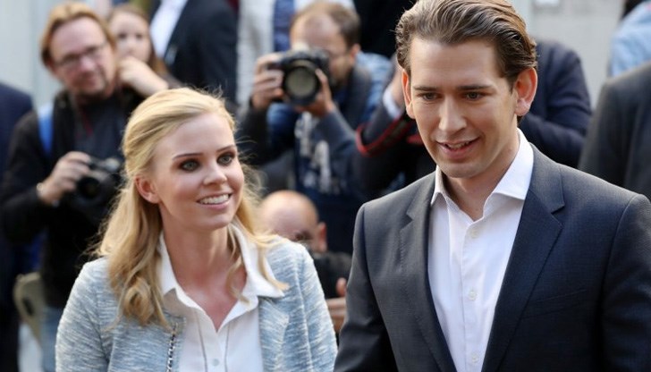 Приятелката му Сузане роди в ранните утринни часове Приятелката му Сузане роди в ранните утринни часове