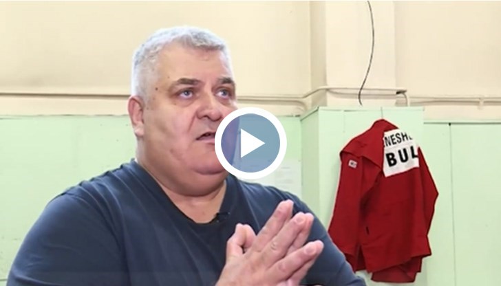 Емил Нешев го прави тихо и не търси похвалата