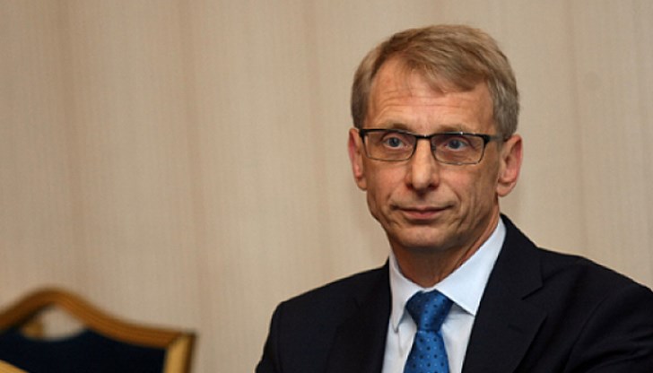 Въпросите към Николай Денков могат да бъдат задавани както по време на живото излъчване, така и предварително публикувани в коментарите под видео анонса на страницата на правителството във Фейсбук