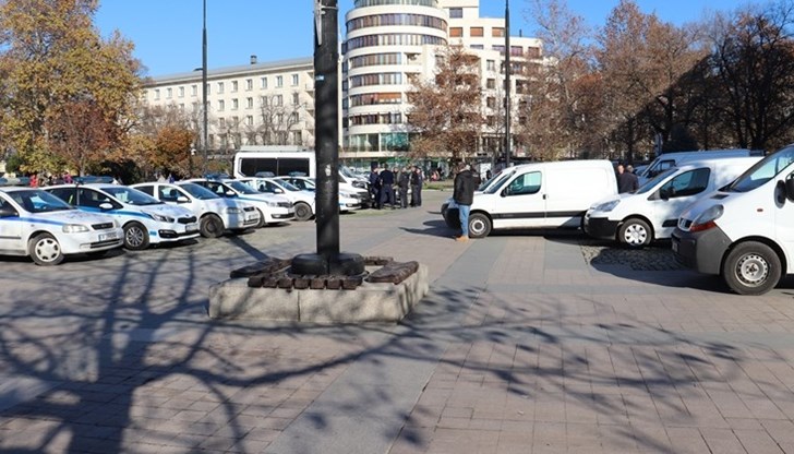 Всички 340 машини за гласуване са доставени по секциите в Русенско Всички 340 машини за гласуване са доставени по секциите в Русенско