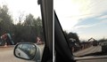 Изтегляне на катастрофиралия автовоз затруднява движението по пътя Русе - Бяла